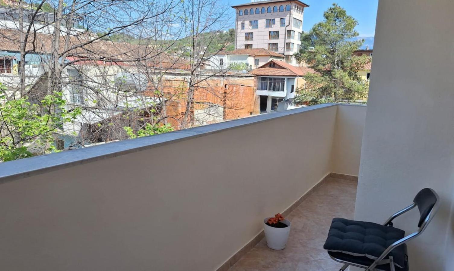 Promenade Apartment In City Centre Berat Zewnętrze zdjęcie